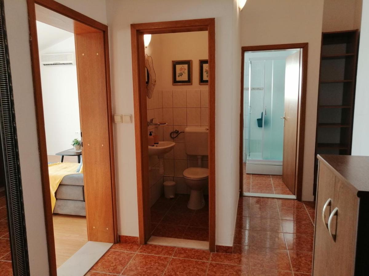 Apartment Near The Sea-Self Check-In Podstrana Buitenkant foto