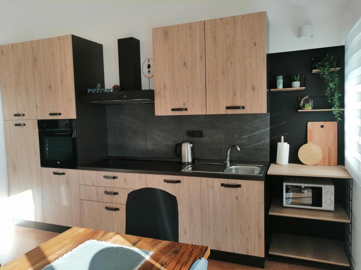 Apartment Near The Sea-Self Check-In Podstrana Buitenkant foto